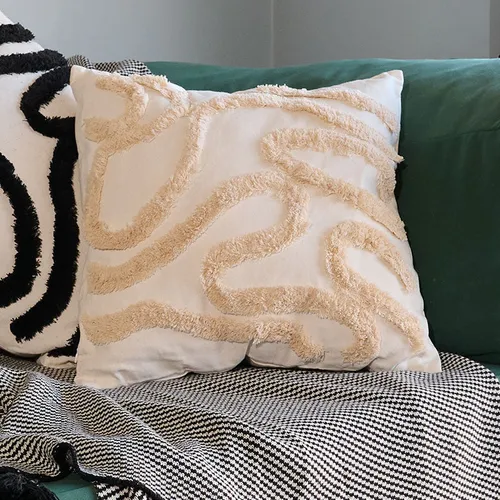 Almohadón Bordado Ondas en Beige - Textiles, Uruguay | Cabana