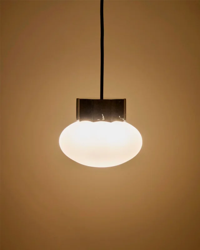 Lámpara de techo Idela de cristal ahumado y mármol negro Ø15 cm en Negro - Lámparas colgantes, Uruguay | Kavehome, vista 3