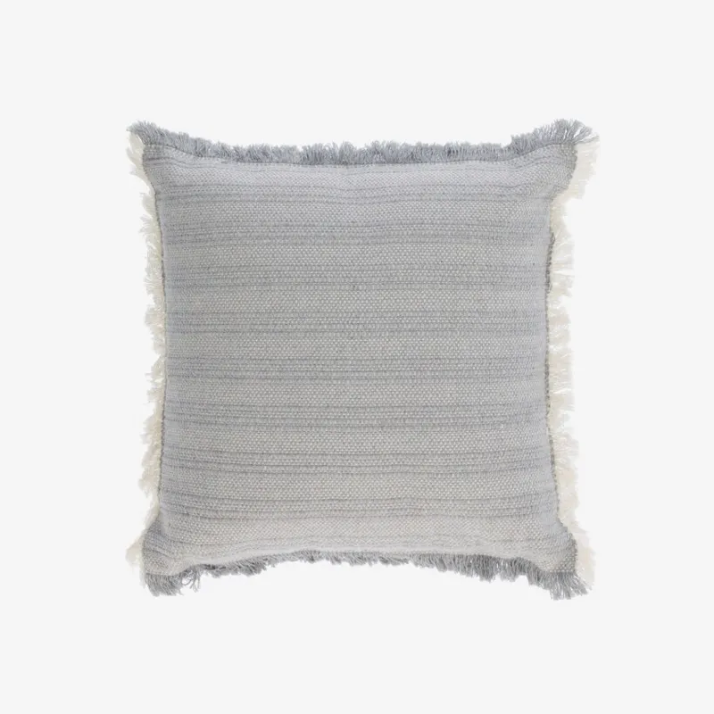 Almohadón Devi 100% algodón flecos beige y azul 45 x 45 cm en Azul - Textiles, Uruguay | Kavehome