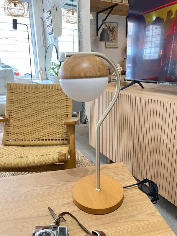 Lampara de Mesa Sintonia Champagne en Marrón - Lámparas de mesa, Uruguay | Berna Home, vista 4