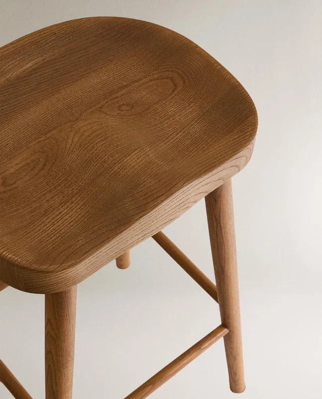 TABURETE MADERA FRESNO en Madera natural - Sillas, Uruguay | Zara Home, vista 4