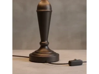 Lampara de mesa de hierro E27 NEGRA con pantalla, Uruguay | Que Sal Muebleria, vista 3