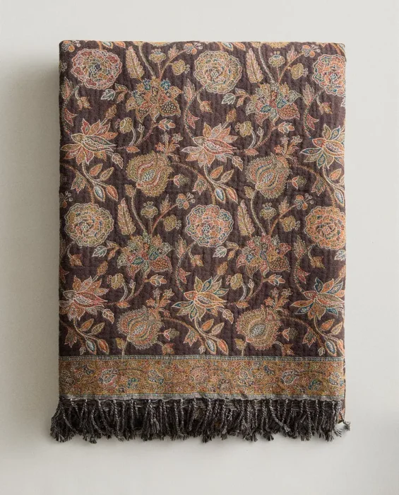 MANTA JACQUARD FLORES - Textiles, Uruguay | Zara Home