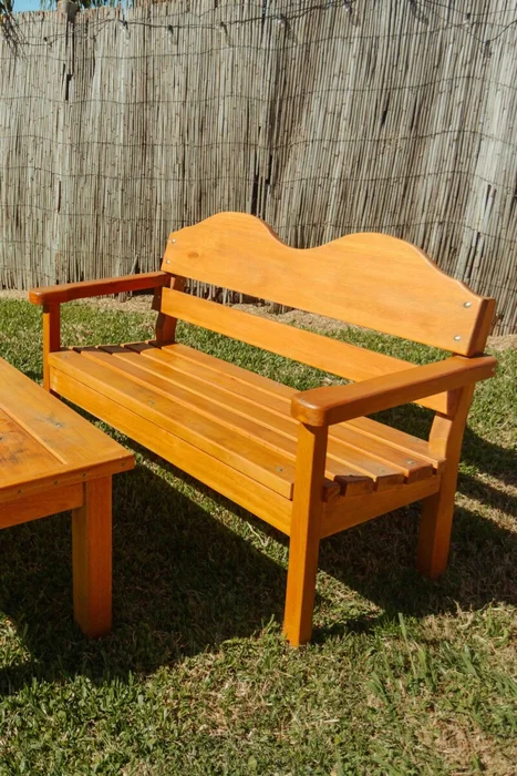 Sillón clásico 2 cuerpos — Serra Amoblamientos en Madera natural - Muebles para el exterior, Uruguay | Serra Amoblamientos, vista 5