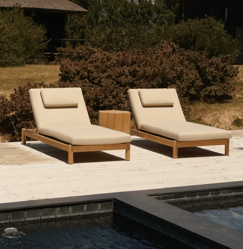 REPOSERA LARA TEKA CON COLCHONETA SECADO ULTRARAPIDO 203X83 en Madera natural - Muebles para el exterior, Uruguay | Masinfinito Casa