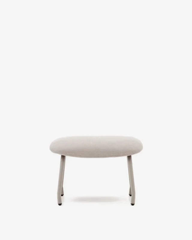 Reposapiés Belina de chenilla - beige con reposapiés y acero con acabado blanco en Beige - Butacas, banquetas y puffs, Uruguay | Kavehome, vista 5