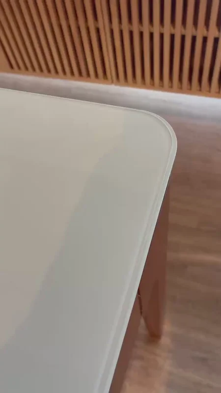 Mesa Mira Rectangular - Madera Maciza y Vidrio Sobrepuesto en Blanco - Mesas de comedor, Uruguay | Balton, vista 6
