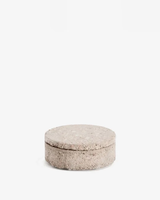 Caja decorativa de piedra Mirani - Ø 15 cm en Beige - Jarrones, Uruguay | Kavehome