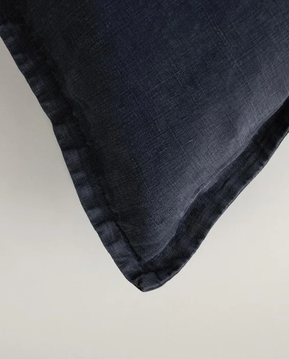 FUNDA COJÍN LINO LAVADO en Azul - Textiles, Uruguay | Zara Home, vista 3