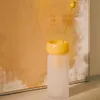 Jarrón Kelse de vidrio transparente y naranja 30,5 cm en Naranja - Jarrones, Uruguay | Kavehome, vista 2 de 4