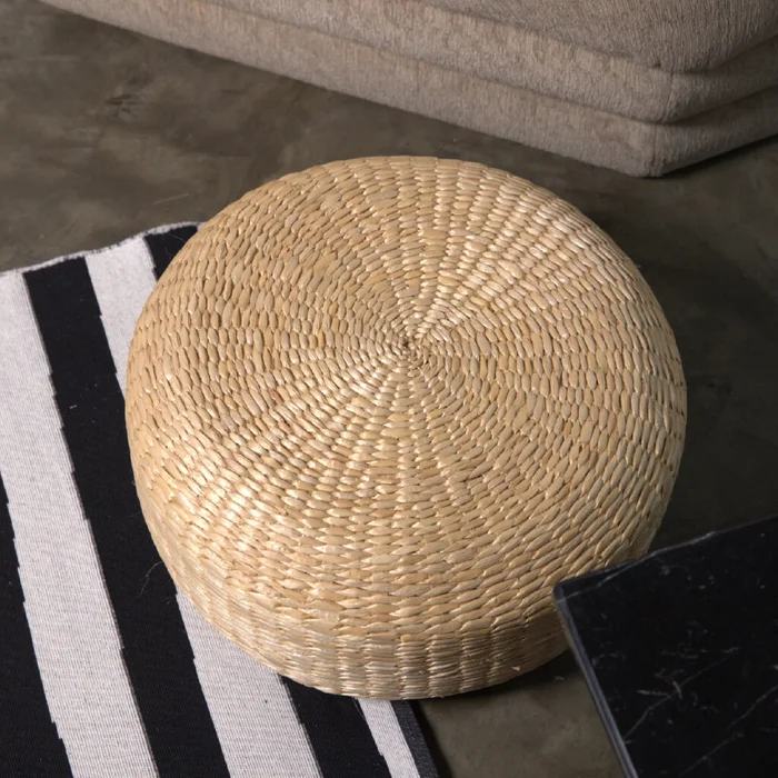 Puff almohadón de piso de ratán 20 cm en Beige - Butacas, banquetas y puffs, Uruguay | Buho Store