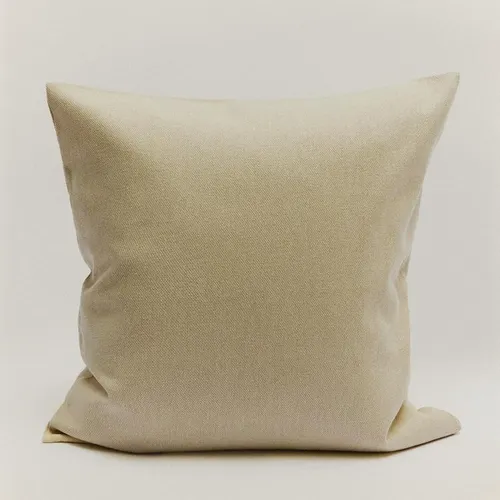 FUNDA COJÍN LISA en Beige - Textiles, Uruguay | Zara Home