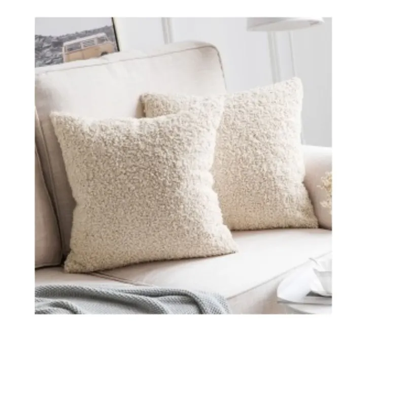Almohadón de Corderito Beige en Beige - Textiles, Uruguay | Finkel