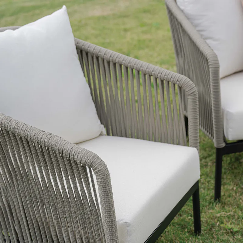 Living de exterior Creta - Butaca en Beige - Butacas, banquetas y puffs, Uruguay | Walnut