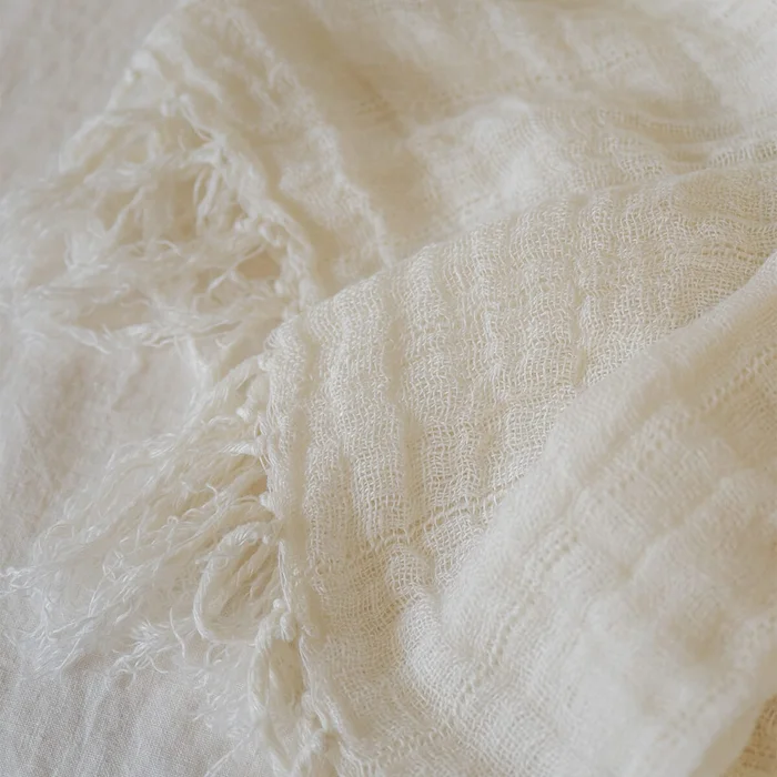 Throw Pang en Blanco - Textiles, Uruguay | De Arcos