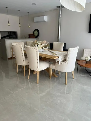 Juego De Comedor Madera Ozark Griego Con 6 Sillas De Vestir A Eleccion en Beige - Mesas de comedor, Uruguay | Ozark Home, vista 3