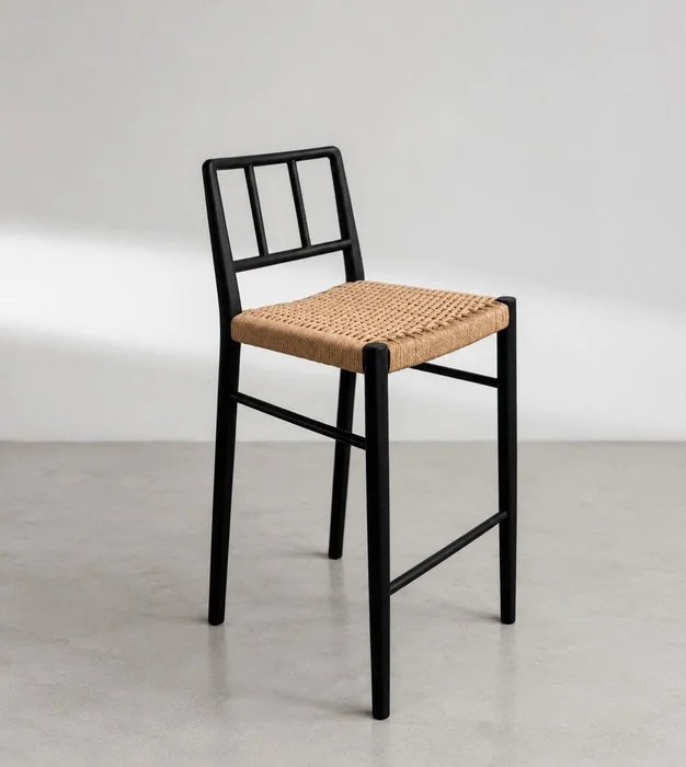 Banqueta en madera teca y cuerda en Negro - Butacas, banquetas y puffs, Uruguay | Entrecasa
