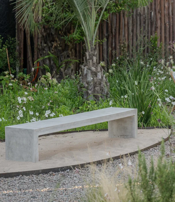 BANCO LARGO CEMENTO 200CM en Gris - Muebles para el exterior, Uruguay | Masinfinito Casa, vista 2