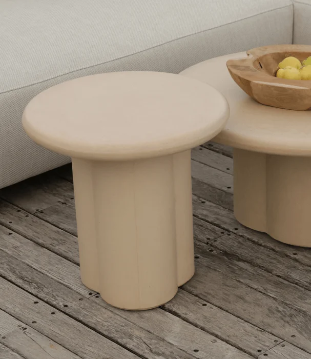 MESA LIVING OLBIA en Beige - Muebles para el exterior, Uruguay | Masinfinito Casa, vista 2