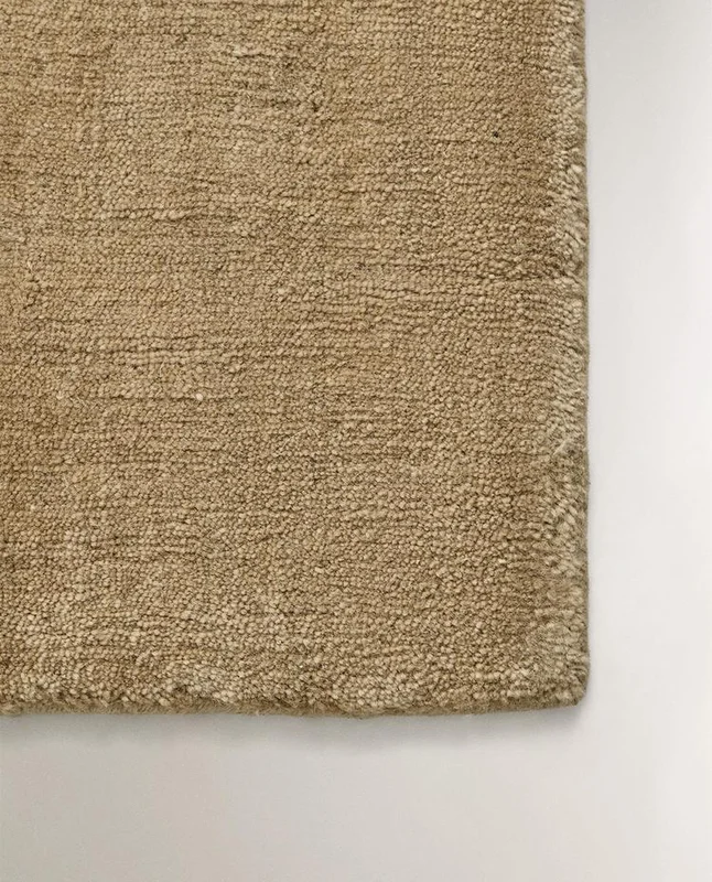 ALFOMBRA LANA DISEÑO LISO en Marrón - Textiles, Uruguay | Zara Home, vista 3