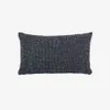 Almohadón Tapla mezcla algodón negro 30 x 50 cm en Negro - Textiles, Uruguay | Kavehome, vista 1 de 2