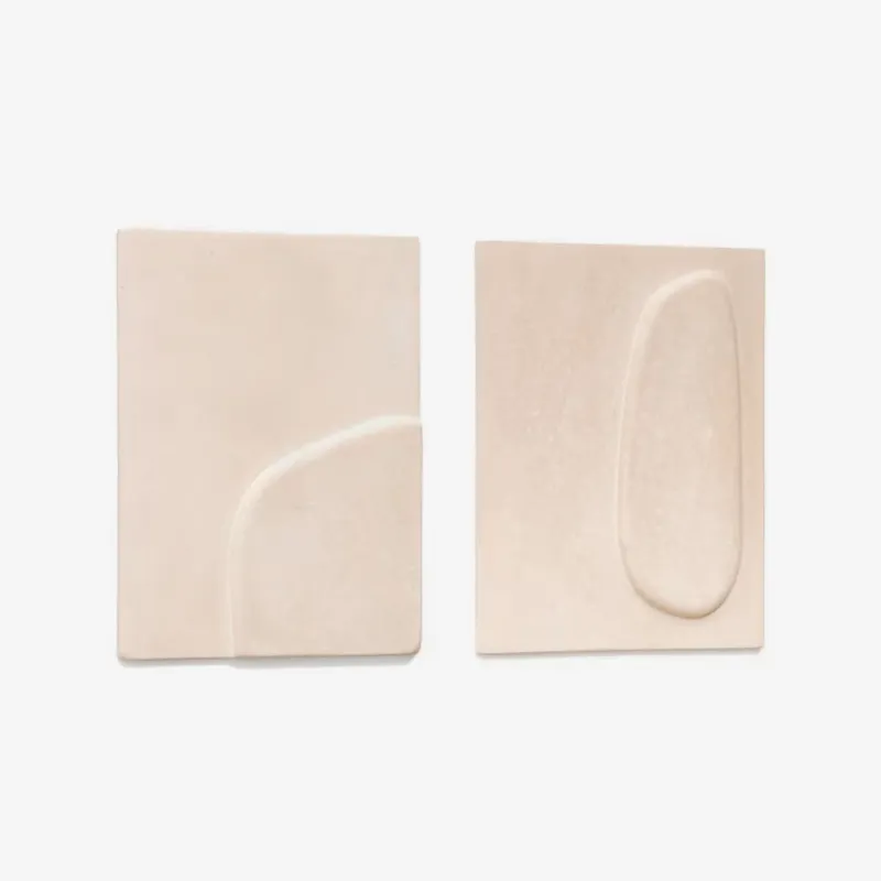 Set Mirta de 2 cuadros de papel maché beige 29 x 39 cm en Beige - Decoración de pared, Uruguay | Kavehome