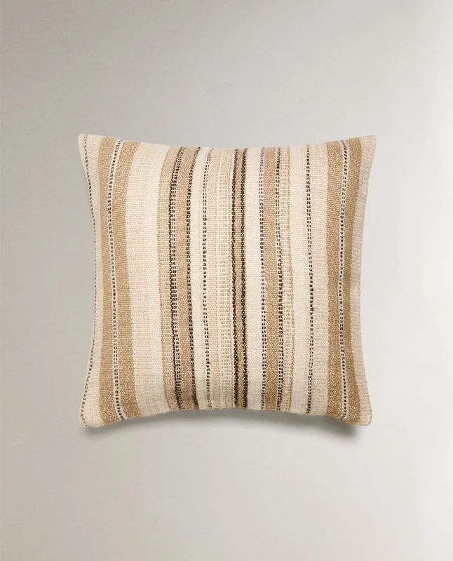 FUNDA COJÍN RAYAS - Textiles, Uruguay | Zara Home, vista 4