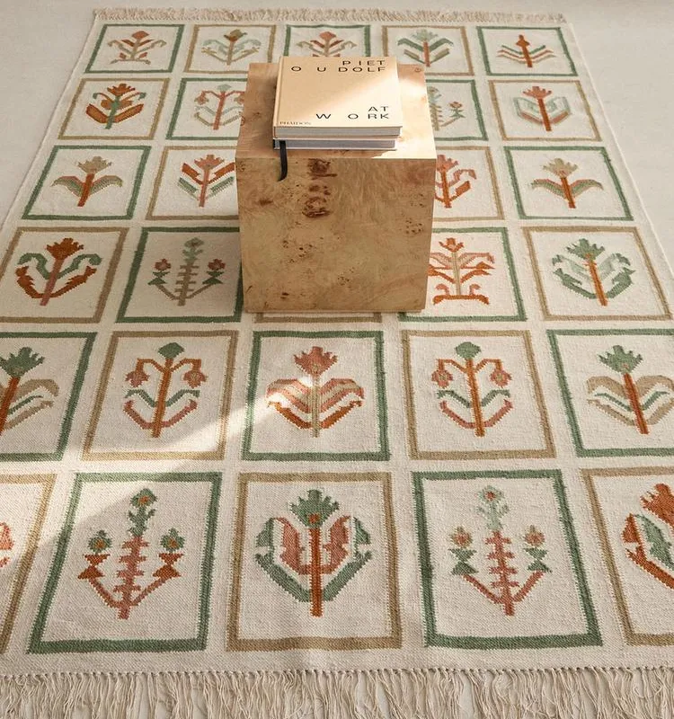 ALFOMBRA LANA FLORAL en Multicolor - Alfombras, Uruguay | Zara Home