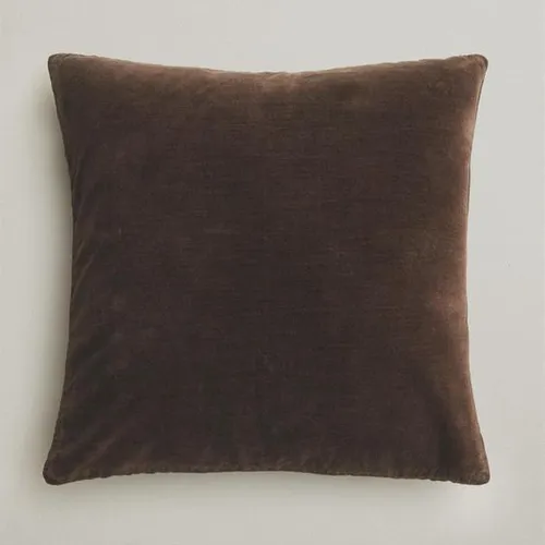 FUNDA COJÍN TERCIOPELO en Marrón - Textiles, Uruguay | Zara Home