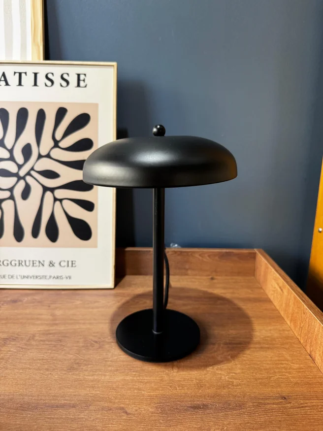 Lámpara de Mesa Tomás – Negro en Negro - Lámparas de mesa, Uruguay | Berna home, vista 2