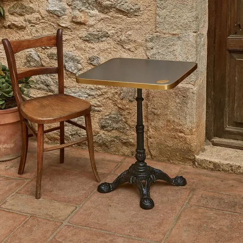 MESA DE EXTERIOR GLOWING Negro CUADRADO/A - Mesas de comedor, Uruguay | Viasono