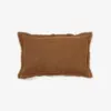 Almohadón Sagi de lino - de lino beige y marrón 30 x 50 cm en Marrón - Textiles, Uruguay | Kavehome, vista 1 de 2