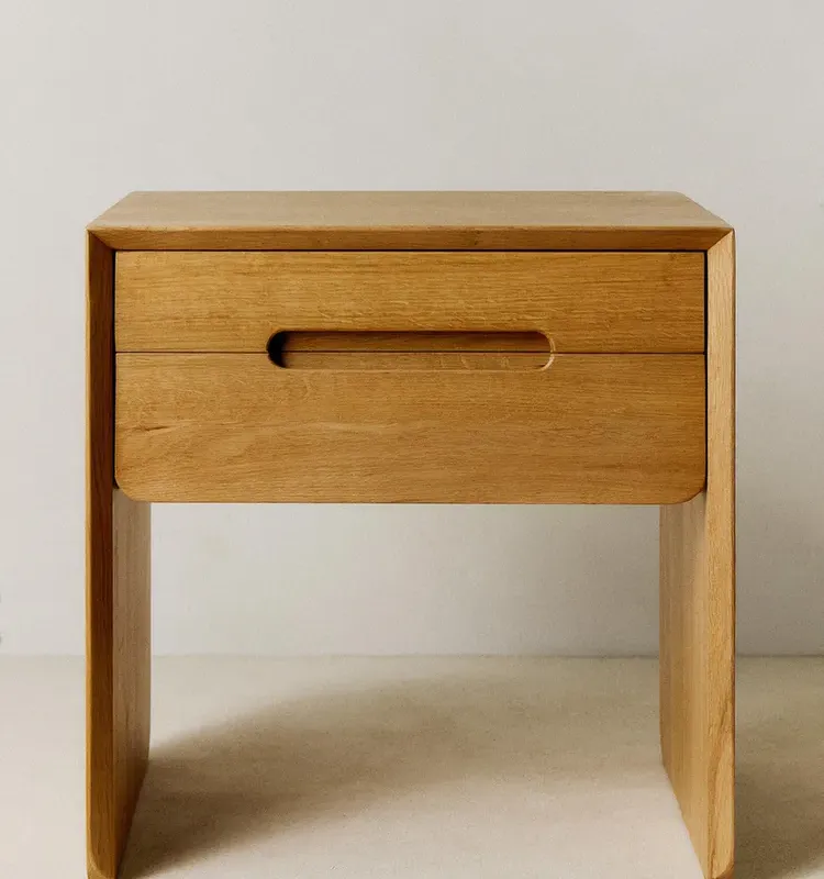 MESITA DE NOCHE MADERA ROBLE - Mesas de luz, Uruguay | Zara Home