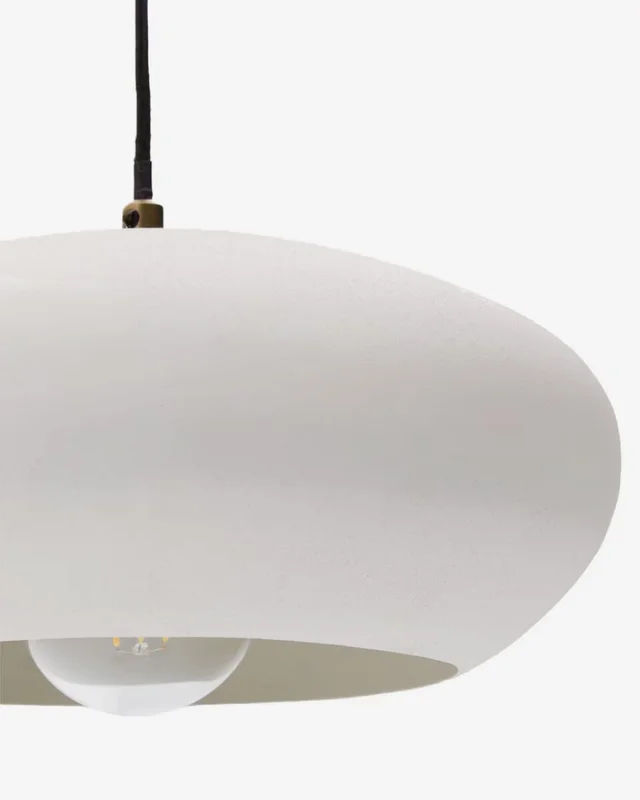 Lámpara de techo Inda de metal con acabado - blanco Ø 30 cm en Negro - Lámparas colgantes, Uruguay | Kavehome, vista 4
