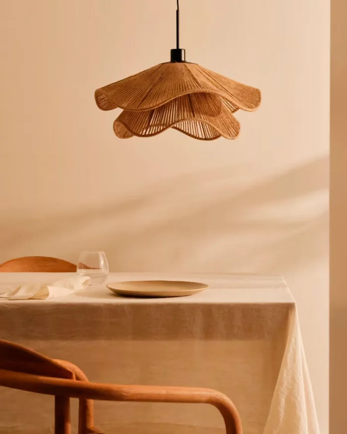 Pantalla para lámpara de techo Pontos de yute con acabado natural Ø 50 cm en Marrón - Lámparas colgantes, Uruguay | Kavehome, vista 2