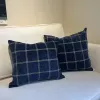 Almohadones terciopelo cuadrados - Textiles, Uruguay | FMB, vista 1 de 4