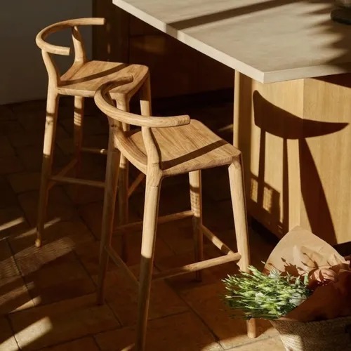 Banqueta Kairo en Madera natural - Butacas, banquetas y puffs, Uruguay | Casakos