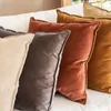 ALMOHADON TERCIOPELO ORO - 55 X 55 CMS en Dorado - Textiles, Uruguay | La Iberica, vista 9 de 18
