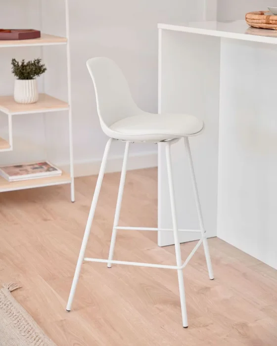 Taburete Brighter blanco altura 65 cm en Blanco - Butacas, banquetas y puffs, Uruguay | Kavehome, vista 2
