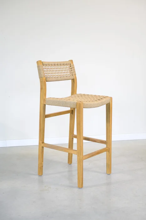 Banqueta en teca y loom sintético - Butacas, banquetas y puffs, Uruguay | Entrecasa