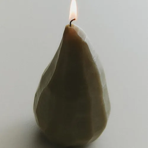 VELA DECORATIVA GOTA VERDE en Verde - Velas y Portavelas, Uruguay | Zara Home