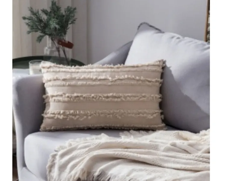 Almohadón con aplique Beige en Beige - Textiles, Uruguay | Finkel