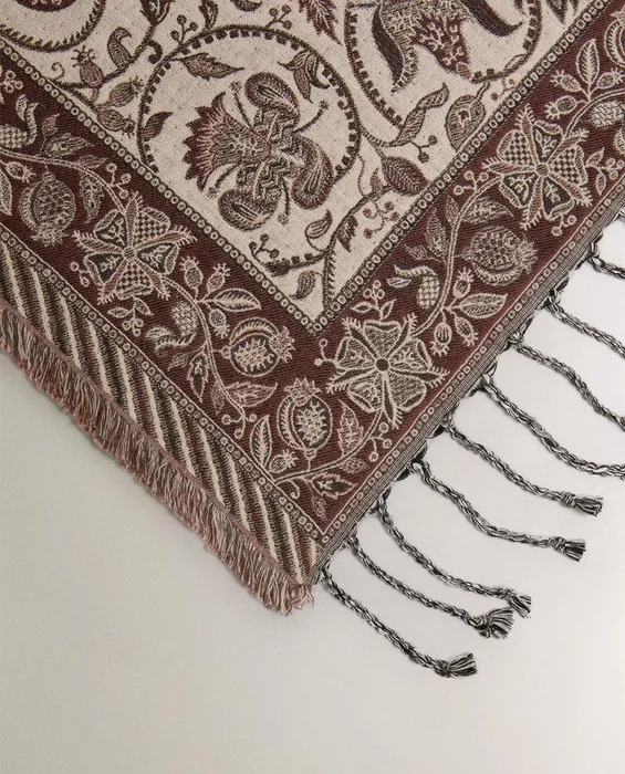 MANTA JACQUARD FLORES - Textiles, Uruguay | Zara Home, vista 3