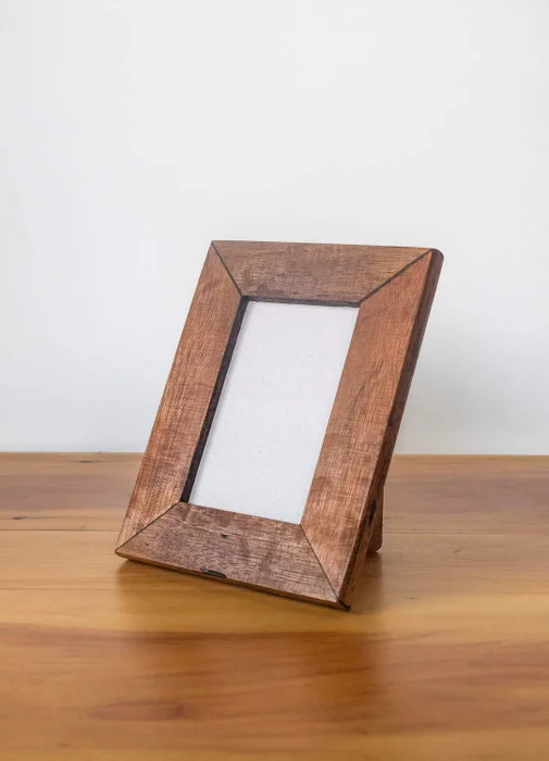 PORTA RETRATO PARA FOTO 10 X 15 en Madera natural - Decoración, Uruguay | Fundamento Muebles, vista 3