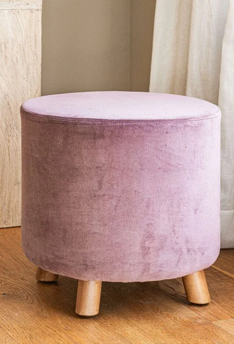 PUFF POLLY - TERCIOPELO UVA en Violeta - Butacas, banquetas y puffs, Uruguay | La Iberica