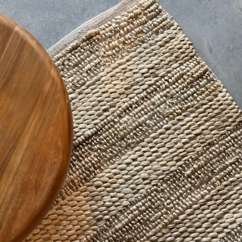 ALFOMBRA ESPIGA YUTE MARFIL en Beige - Alfombras, Uruguay | Masinfinito Casa