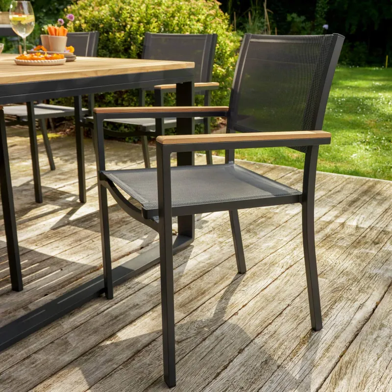 Silla Persea Antracita en Gris - Muebles para el exterior, Uruguay | Naterial Uruguay