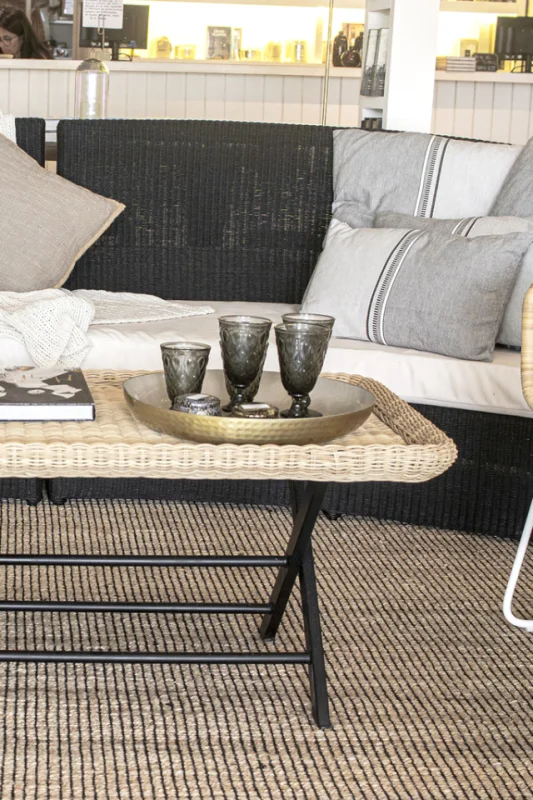 SOFA NEGRO - Sillones y sofás, Uruguay | Sentido Jose Ignacio, vista 3