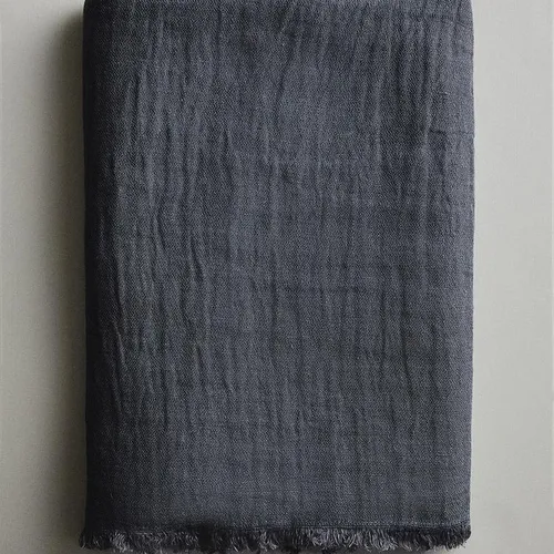 MANTA LINO FLECOS REVERSIBLE - Textiles, Uruguay | Zara Home
