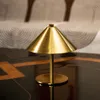 Lámpara de mesa cónica metálica - dorada en Dorado - Lámparas de mesa, Uruguay | Buho Store, vista 2 de 5